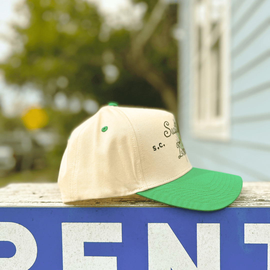 Sully's Cap Red Collar